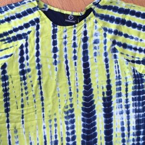 Fairground tie dye blue yellow short sleeve L